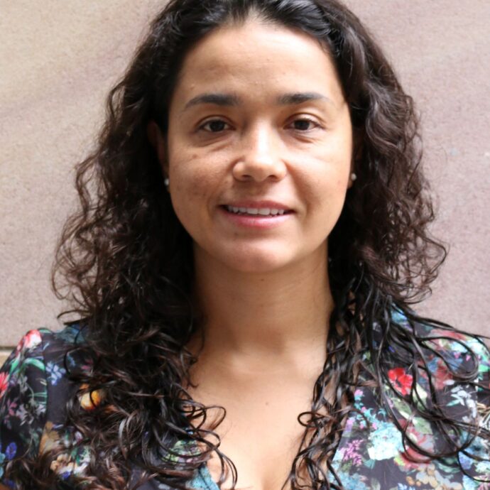 Dr Sandra Olarte Mantilla